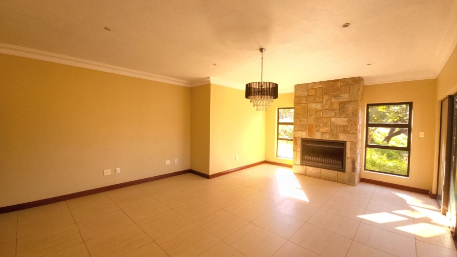 3 Bedroom Property for Sale in Birdwood Estate North West